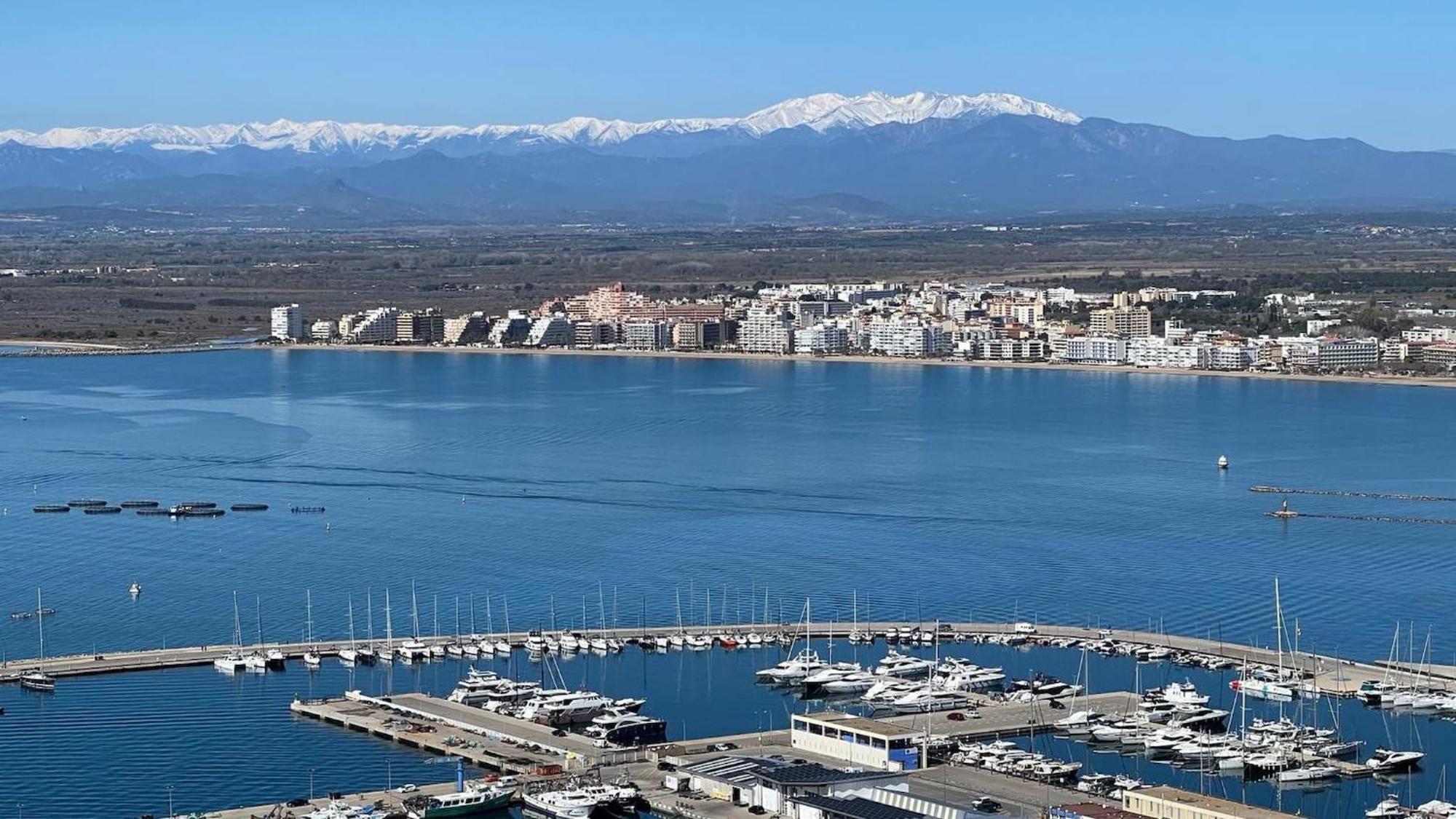 דירות רוזס Precioso Piso Con Vistas Espectaculares Del Mar Av-50 מראה חיצוני תמונה